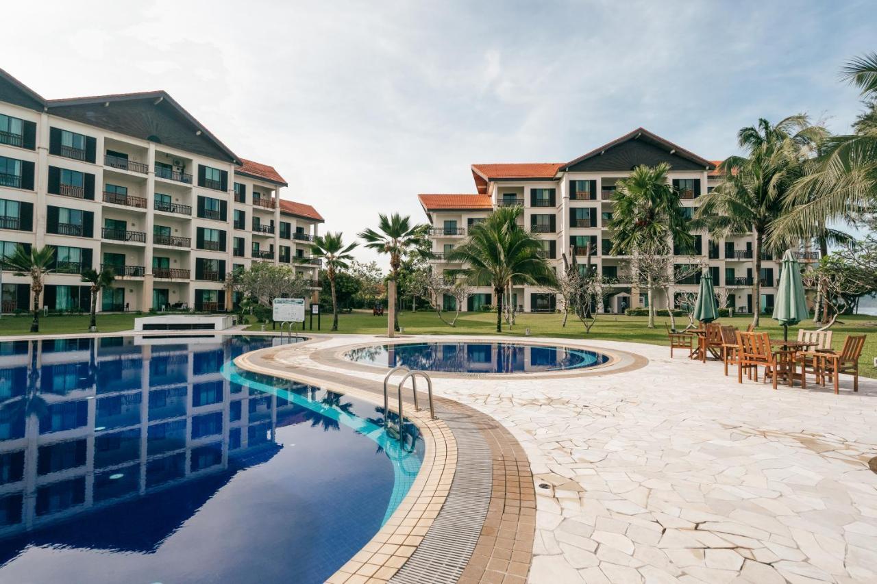 Resort Borneo &